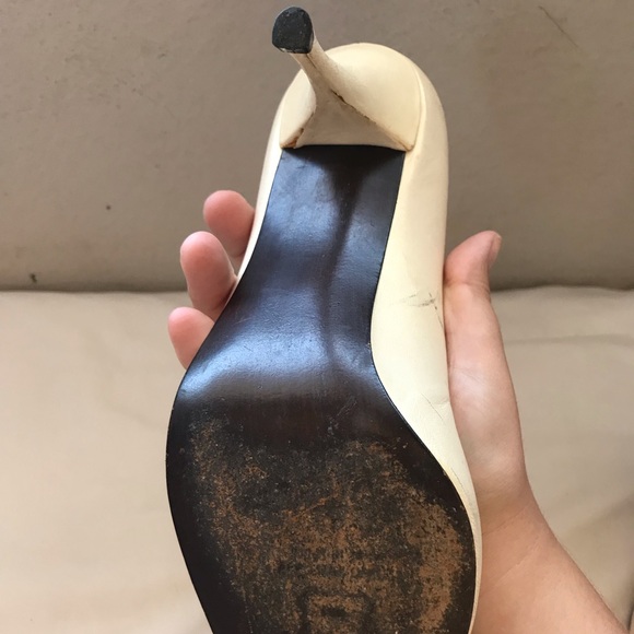 Vintage Stuart Weitzman white leather kitten heel - Picture 4 of 6